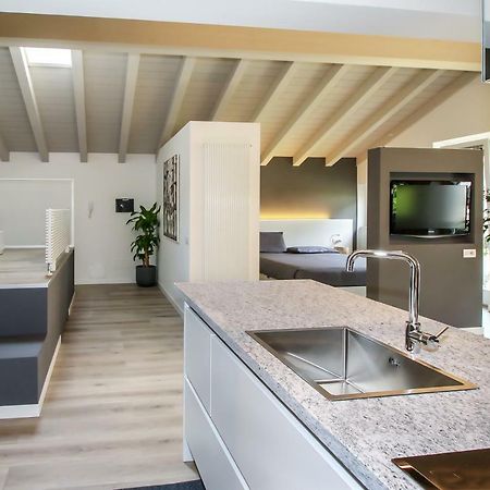 Sofi Apartment Chiavenna Bagian luar foto