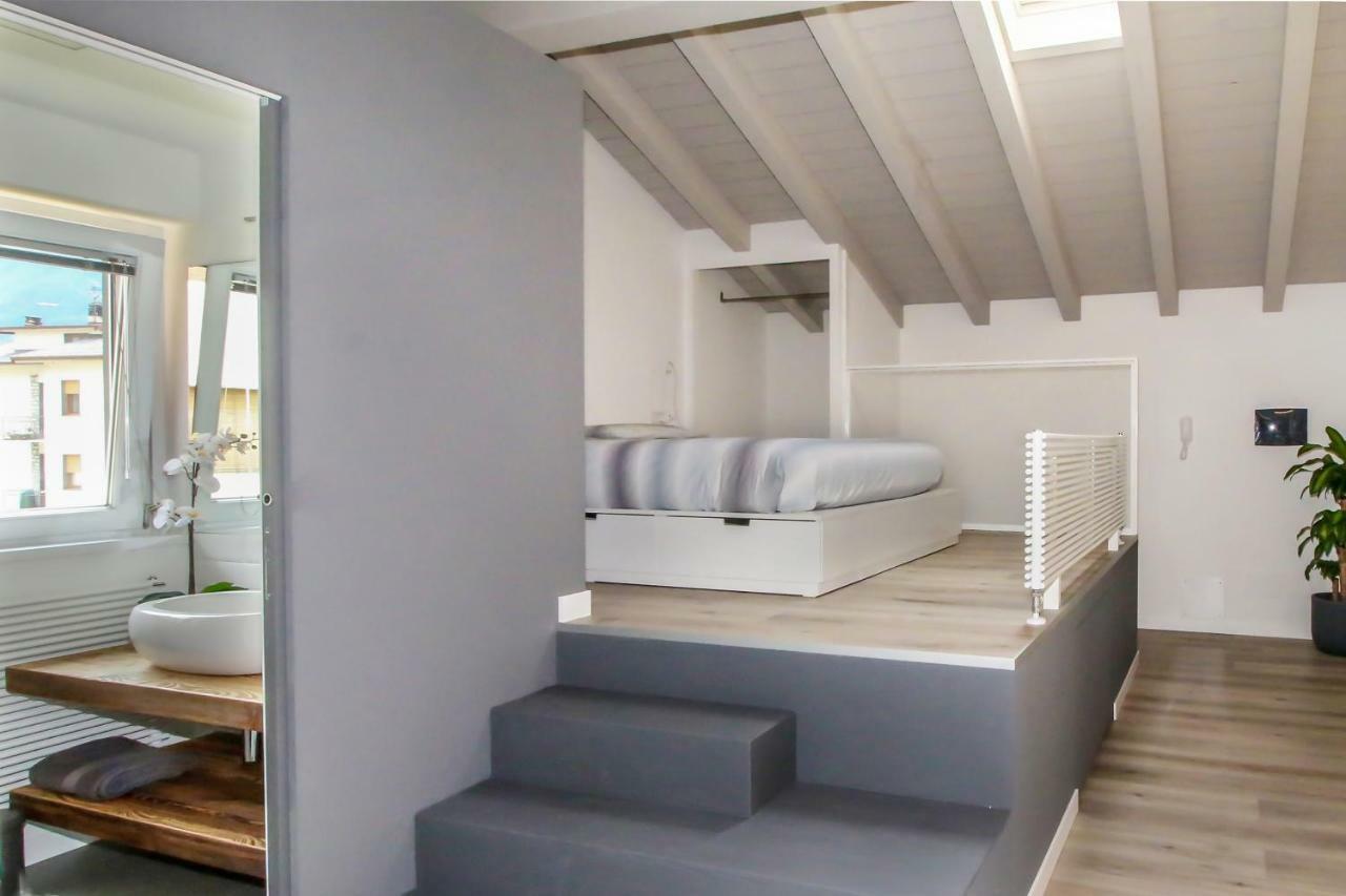 Sofi Apartment Chiavenna Bagian luar foto